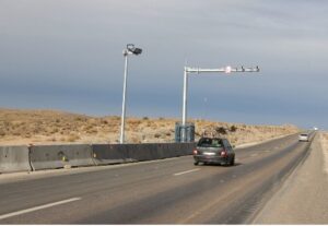 آغاز جریمه ۱۰ میلیون ریالی خودروهاتوسط دوربین های جاده ای در خوزستان