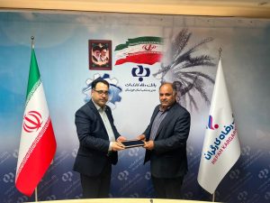 امضای قرارداداعطای تسهیلات چهار بانده شدن جاده مرگ بین بانک رفاه استان خوزستان و اداره کل راه و شهرسازی