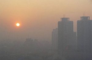 مراجعه ۷ هزار کودک خوزستانی به مراکز درمانی/ محیط زیست خوزستان: فعلا باید این شرایط آلودگی هوا را بپذیریم