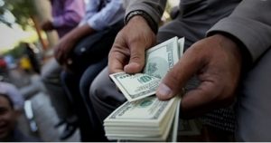 ۶ اخلال‌گر بازار ارز در اهواز دستگیر شدند